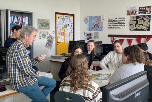 Regards d'Enfants au Lycée Yourcenar Erstein