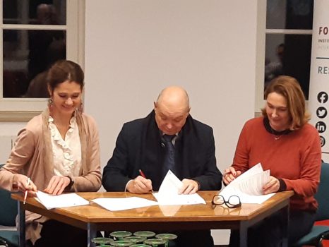 signature convention